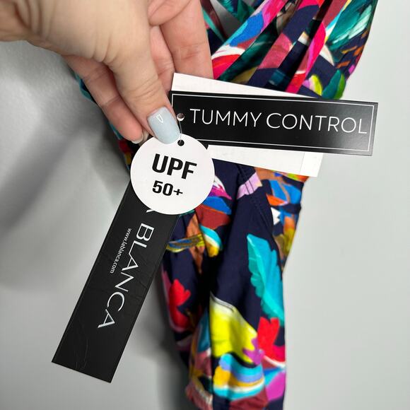 La Blanca Women’s By The Sea One-Piece Multi-Strap Cross‎ Back Suit Size 4 NWT - Picture 11 of 11